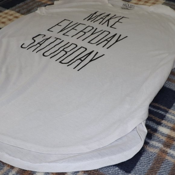 Word of Mouth | Make Everyday Saturday Graphic Tank Top - Picture 2 of 8